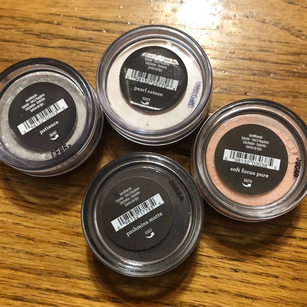 Brand new BareMinerals eyeshadow